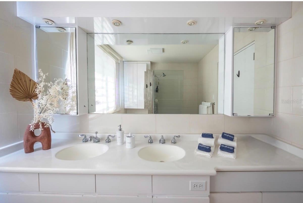 1375 MARGINAL VILLAMAR — photo 12 of 26