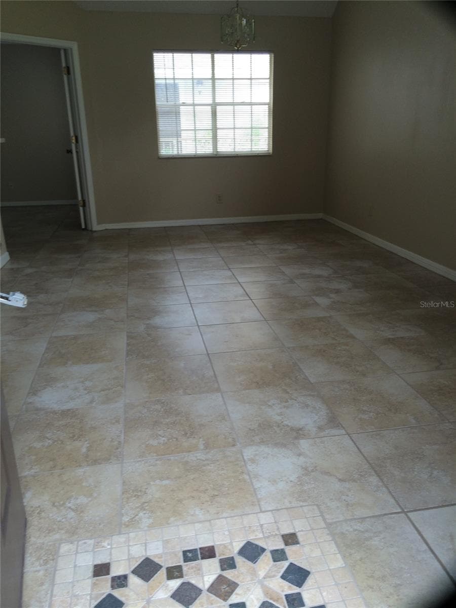 625 GREENCOVE TERRACE — photo 3 of 9