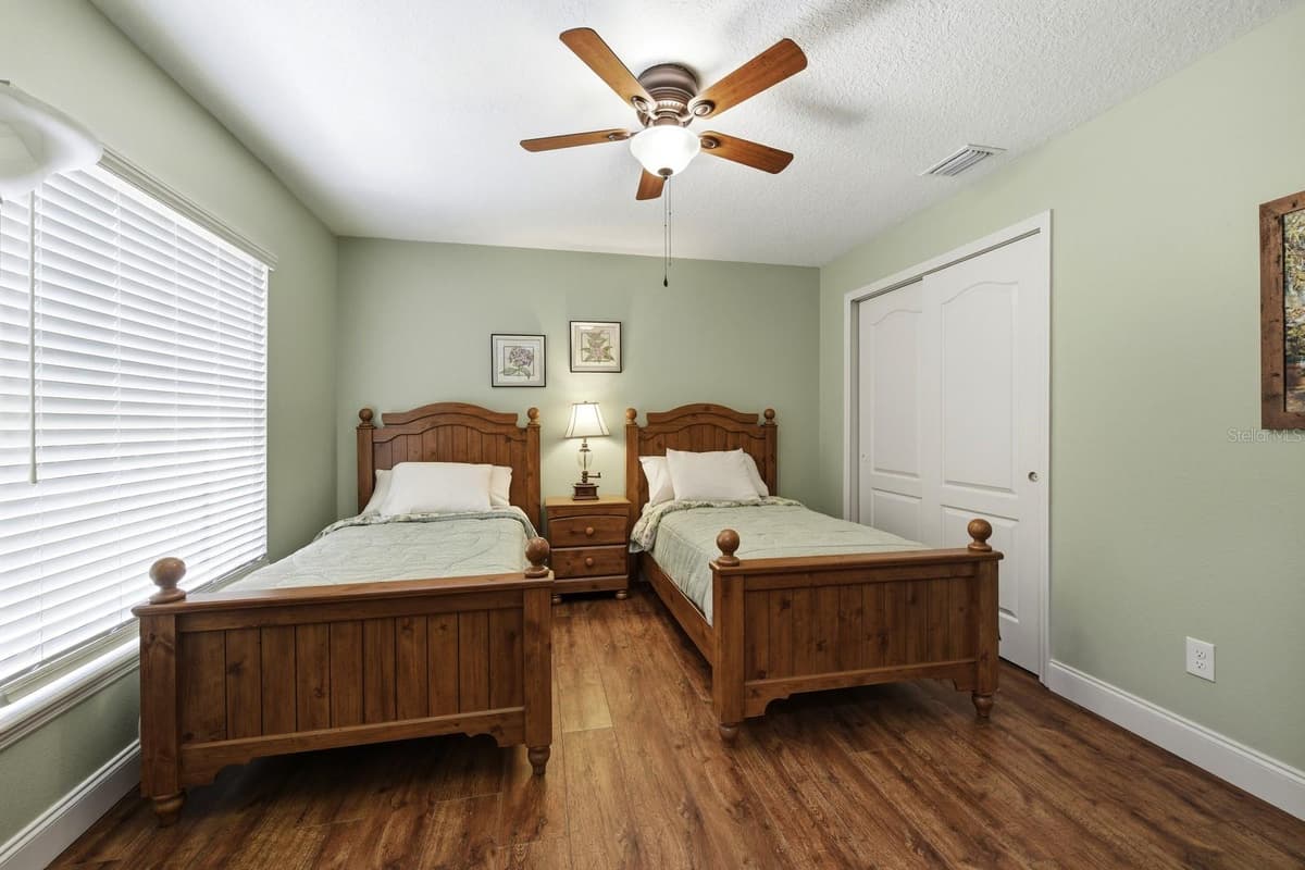 1750 STAFFORD SPRINGS BOULEVARD — photo 18 of 26