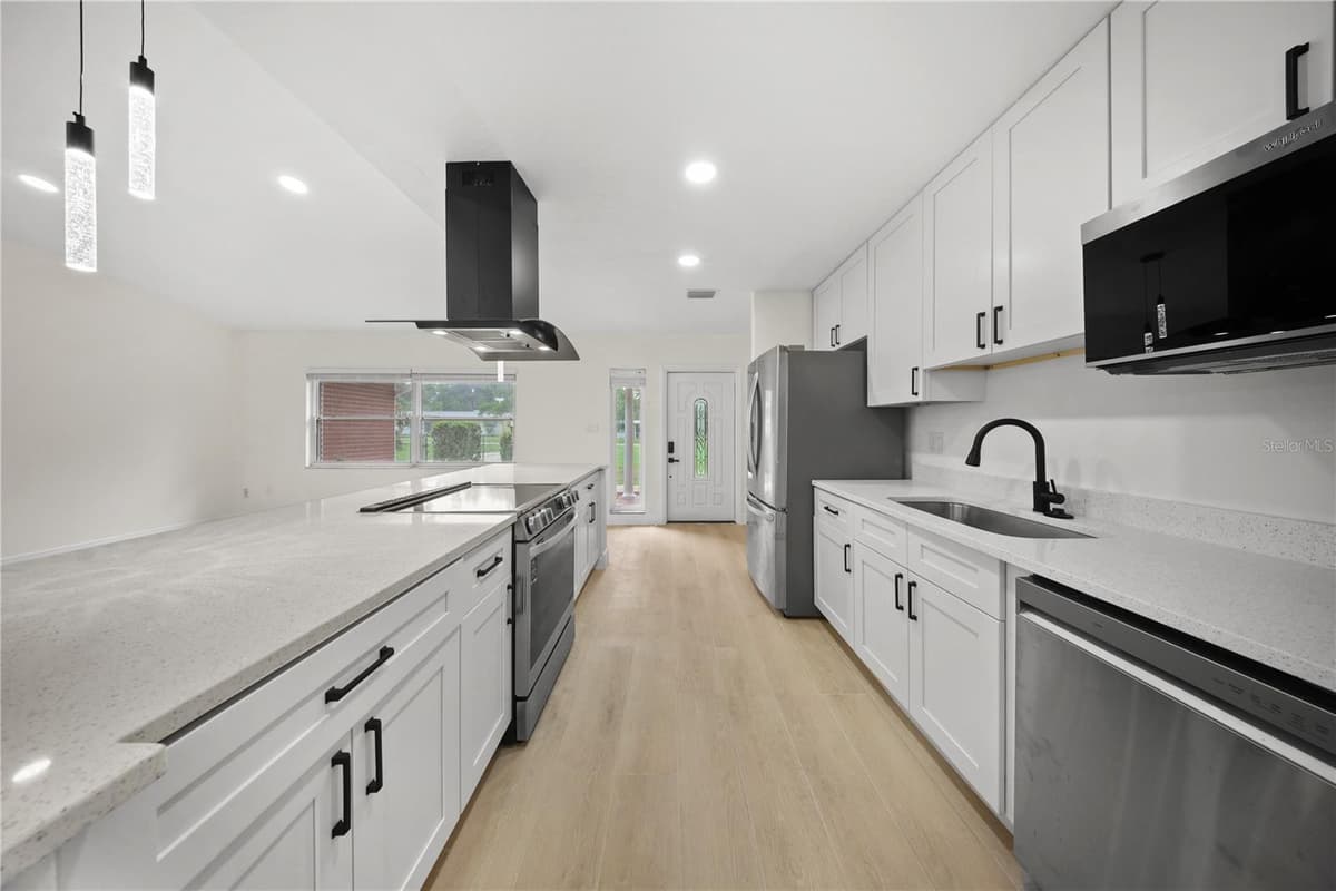1805 DIERKER DRIVE — photo 7 of 45