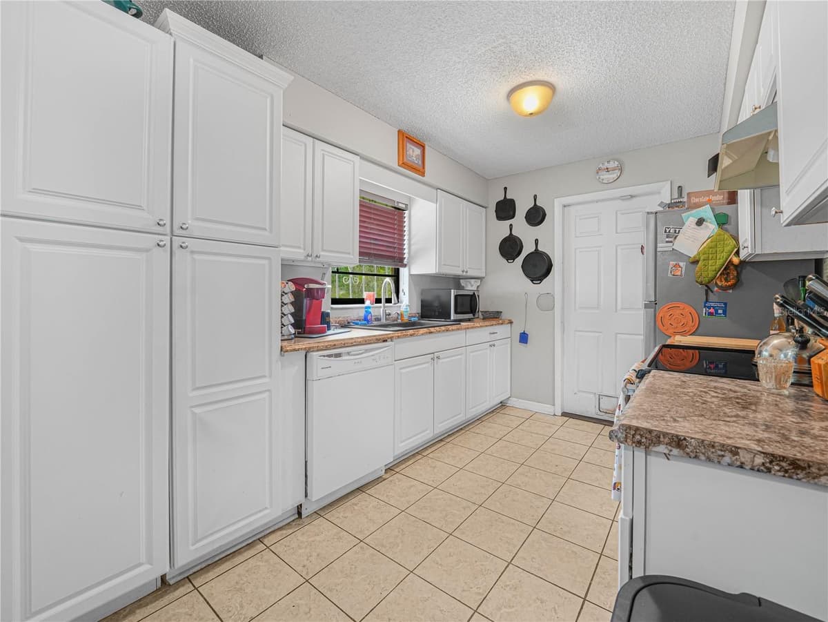 5 TUNA LANE — photo 5 of 17