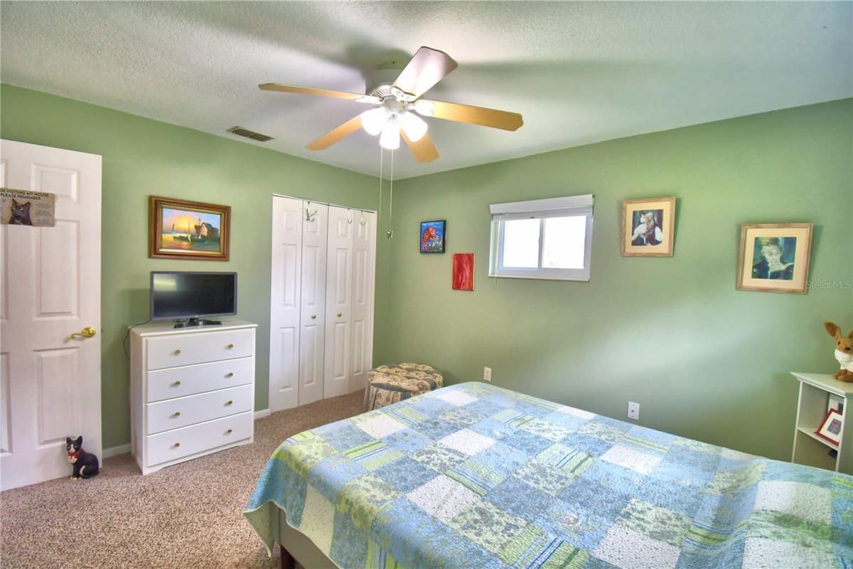 902 CRESTVIEW DRIVE — photo 57 of 73