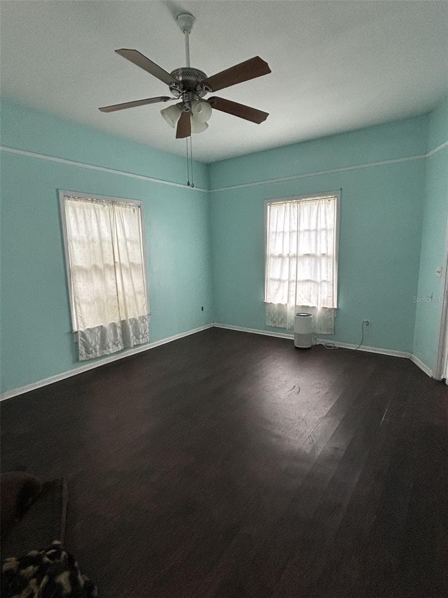 103 WARD AVENUE — photo 4 of 21