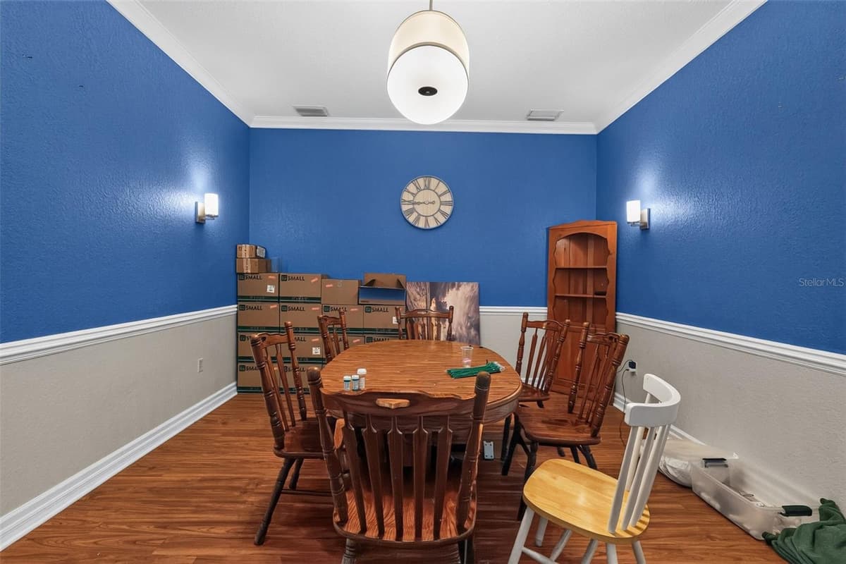 421 WILLOW OAK COURT — photo 9 of 10