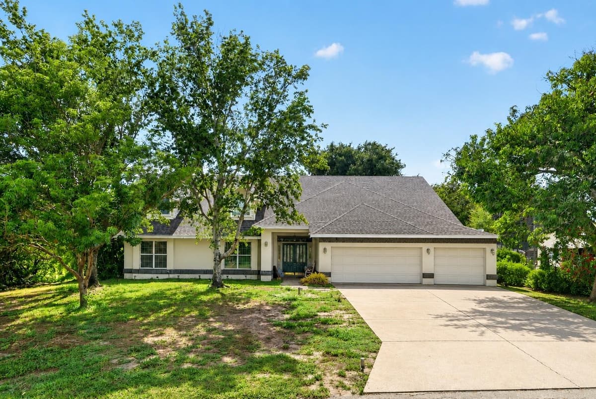 421 WILLOW OAK COURT — photo 1 of 10