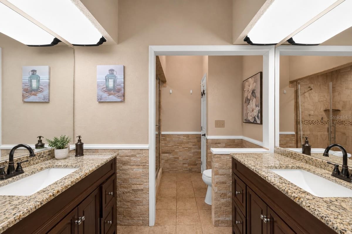 421 WILLOW OAK COURT — photo 7 of 10