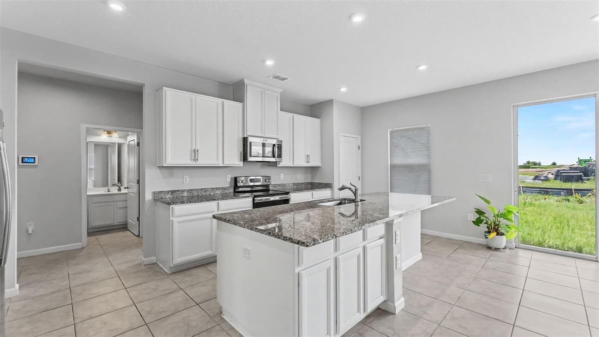 2075 AIREDALE WAY — photo 14 of 50