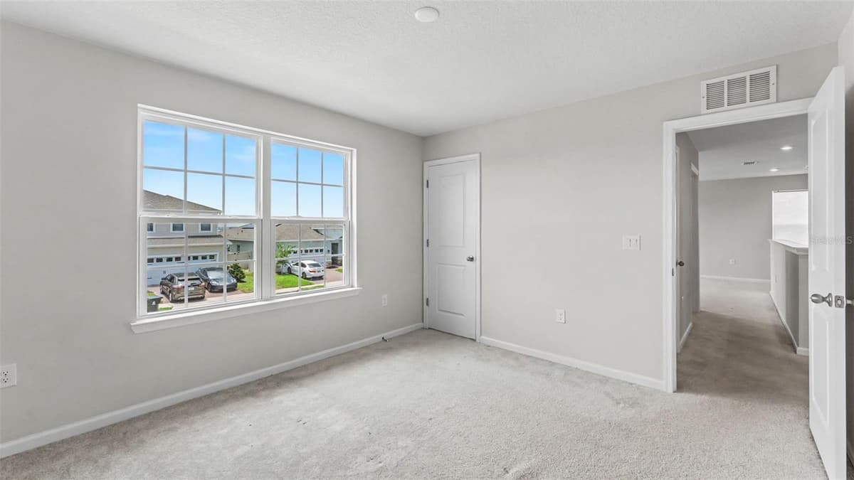 2075 AIREDALE WAY — photo 39 of 50
