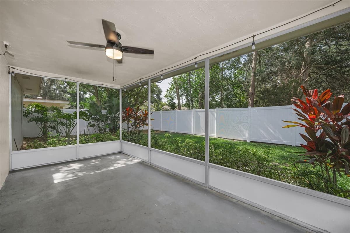 1541 PLEASANT GROVE DRIVE — photo 31 of 36
