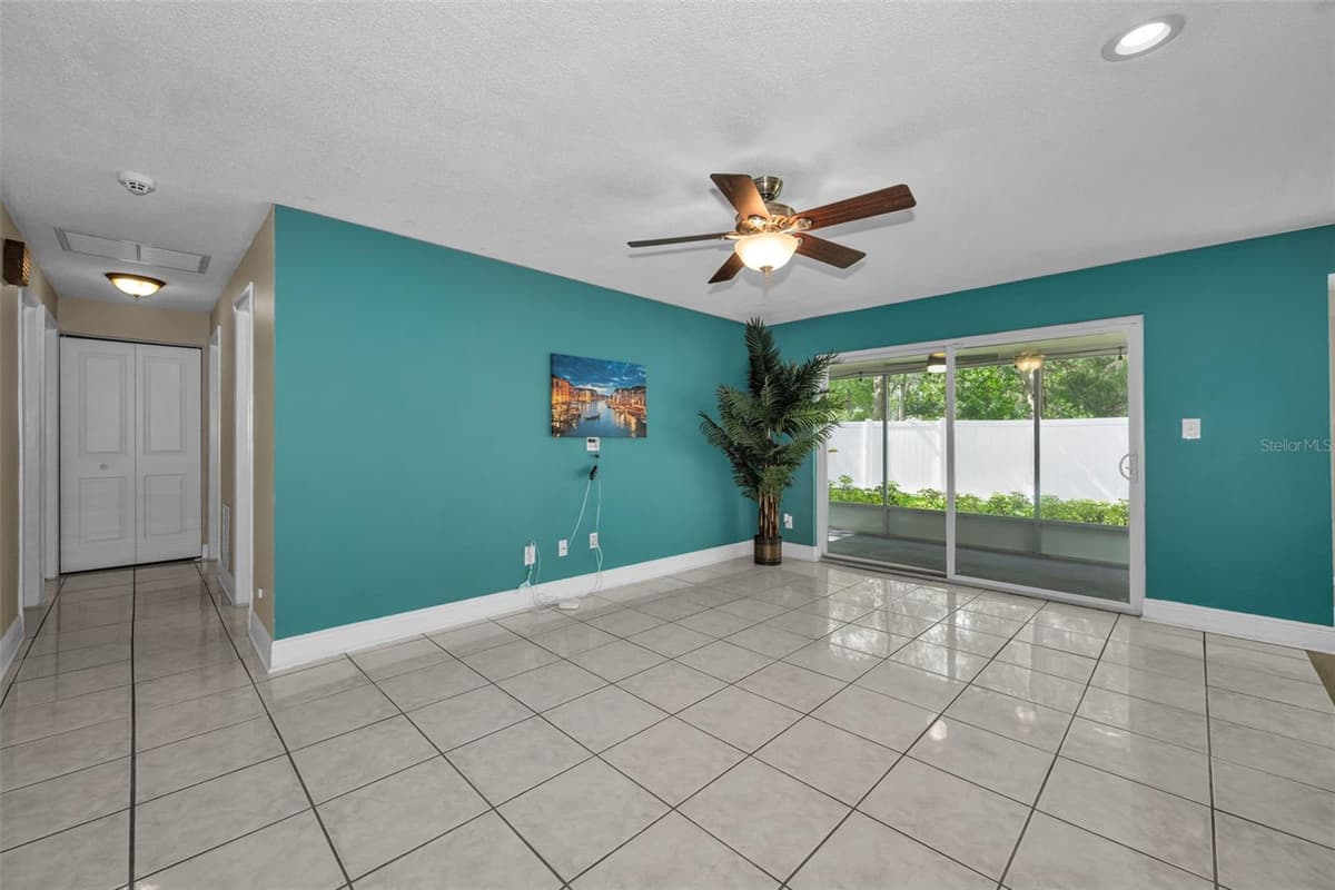 1541 PLEASANT GROVE DRIVE — photo 20 of 36