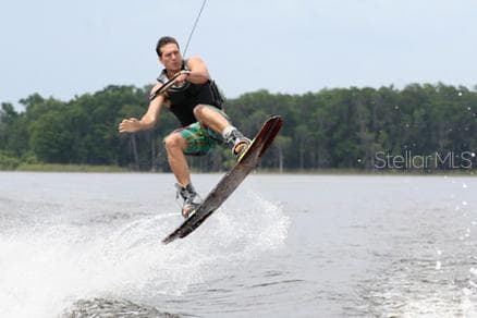 211 HICKORY DRIVE — photo 66 of 71