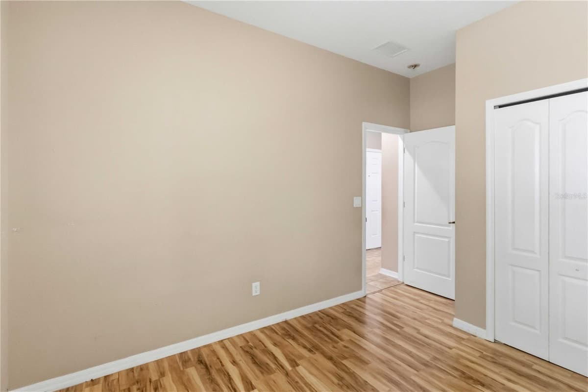 820 PARKER DEN DRIVE — photo 14 of 43