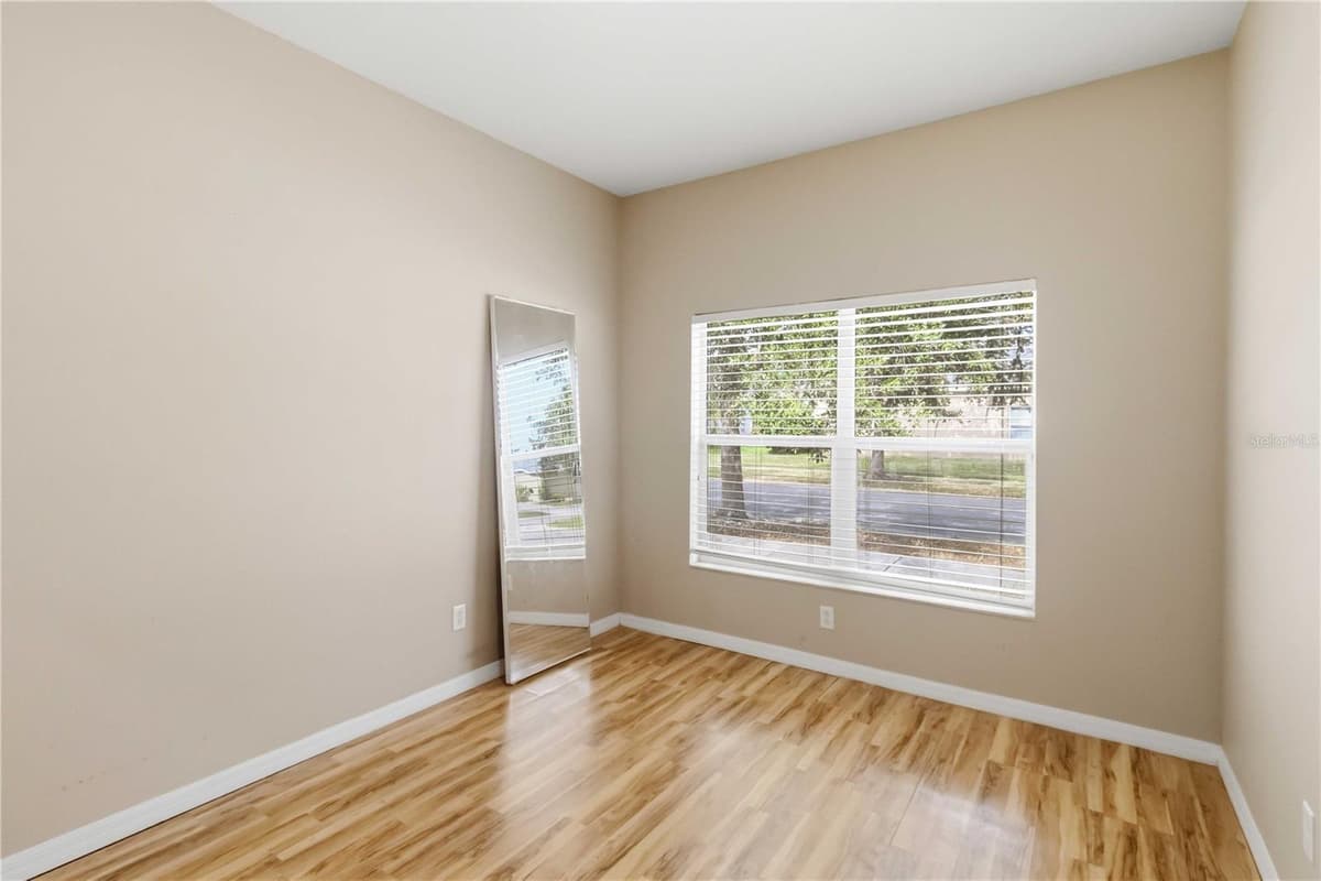 820 PARKER DEN DRIVE — photo 16 of 43