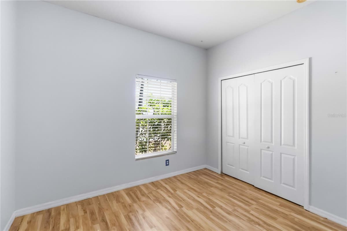 820 PARKER DEN DRIVE — photo 10 of 43