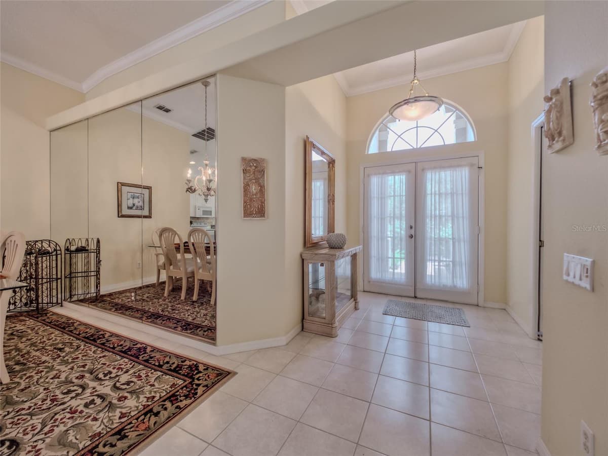 8310 WHISPERING WOODS COURT — photo 11 of 67