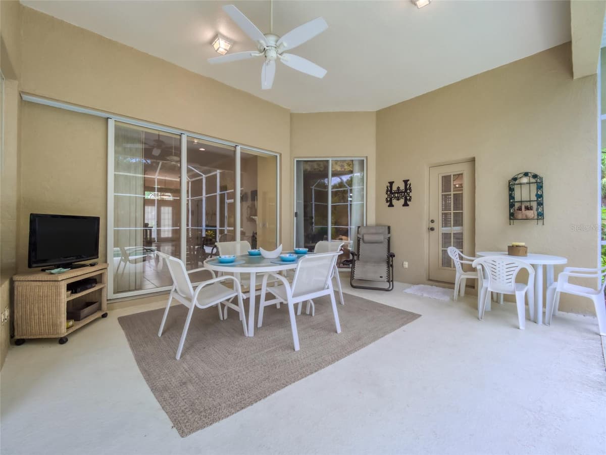 8310 WHISPERING WOODS COURT — photo 21 of 67