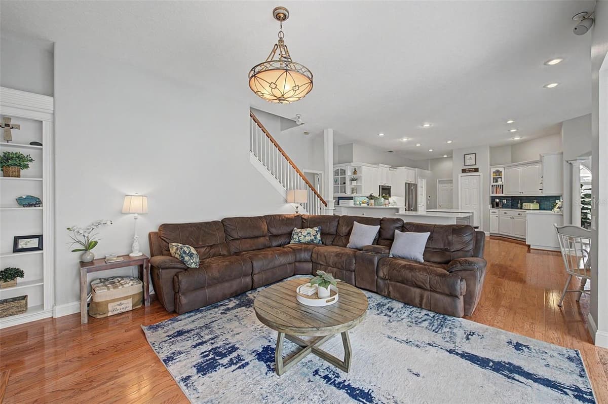 2141 FLAMEFLOWER COURT — photo 12 of 38
