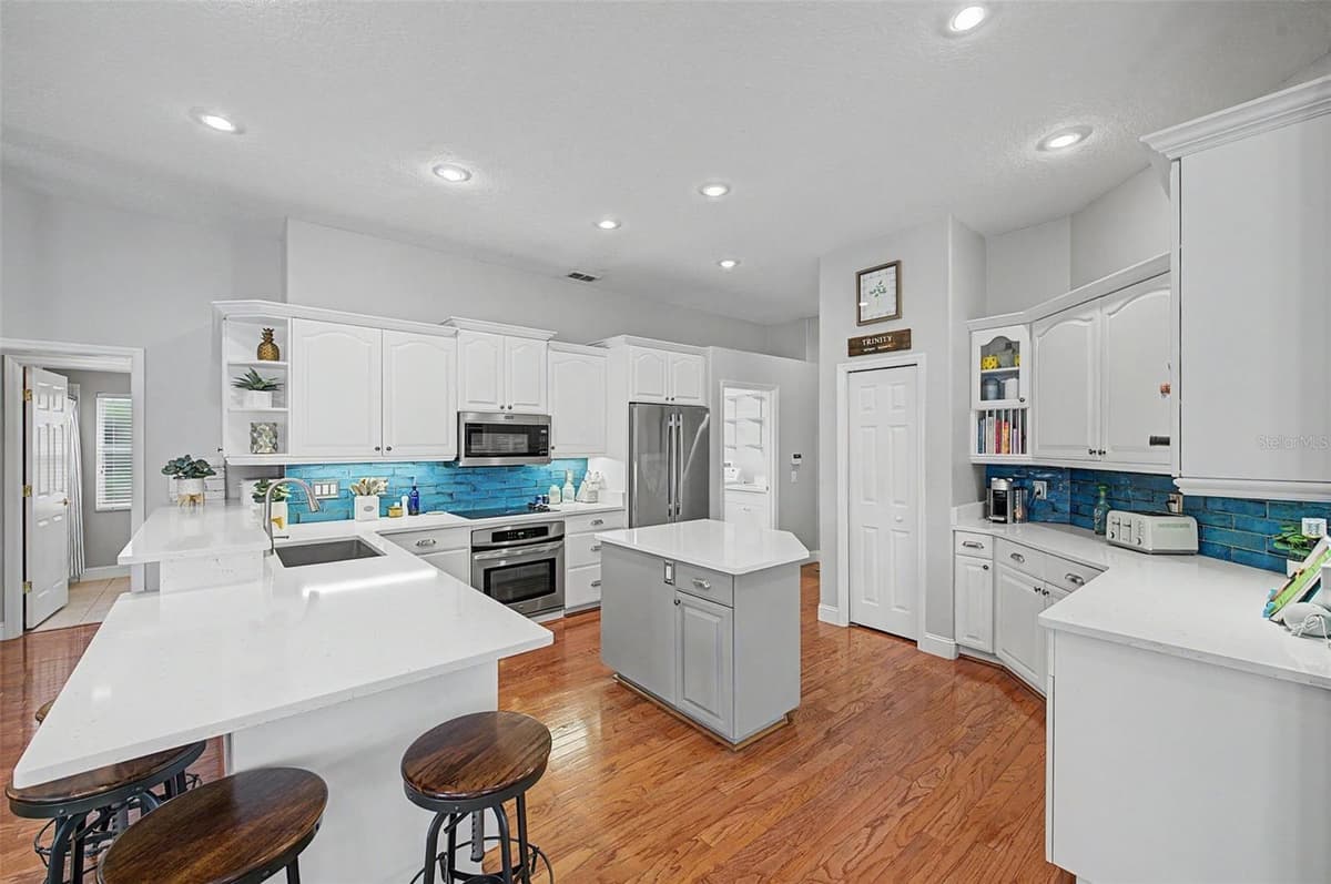 2141 FLAMEFLOWER COURT — photo 5 of 38