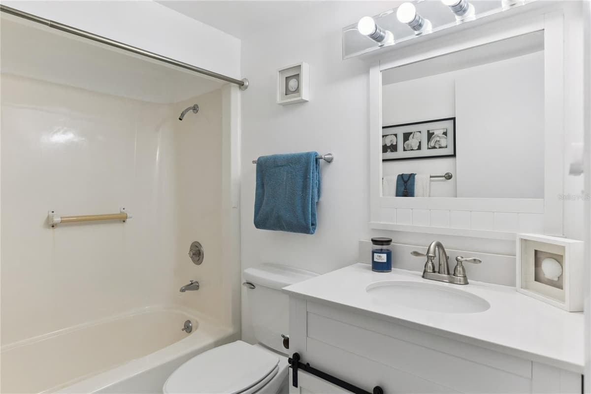 325 WILDER BOULEVARD — photo 24 of 50