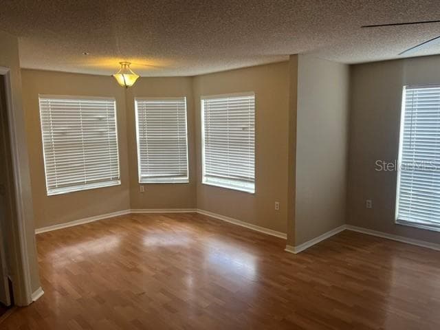685 YOUNGSTOWN PARKWAY — photo 3 of 9