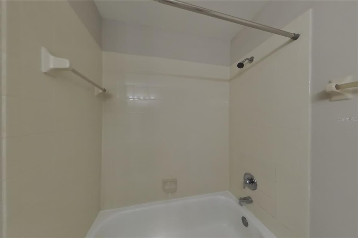 6730 BRITTANY CHASE COURT — photo 14 of 18