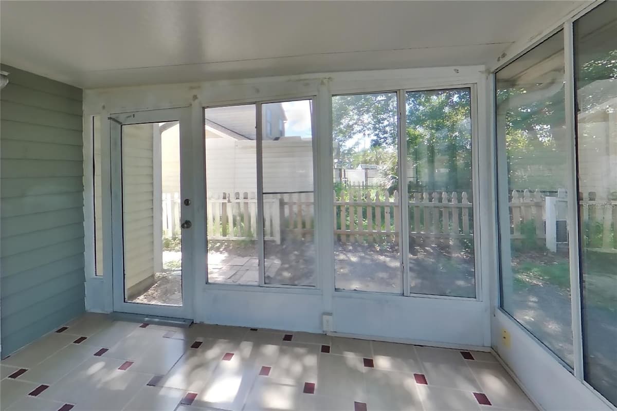 6730 BRITTANY CHASE COURT — photo 18 of 18