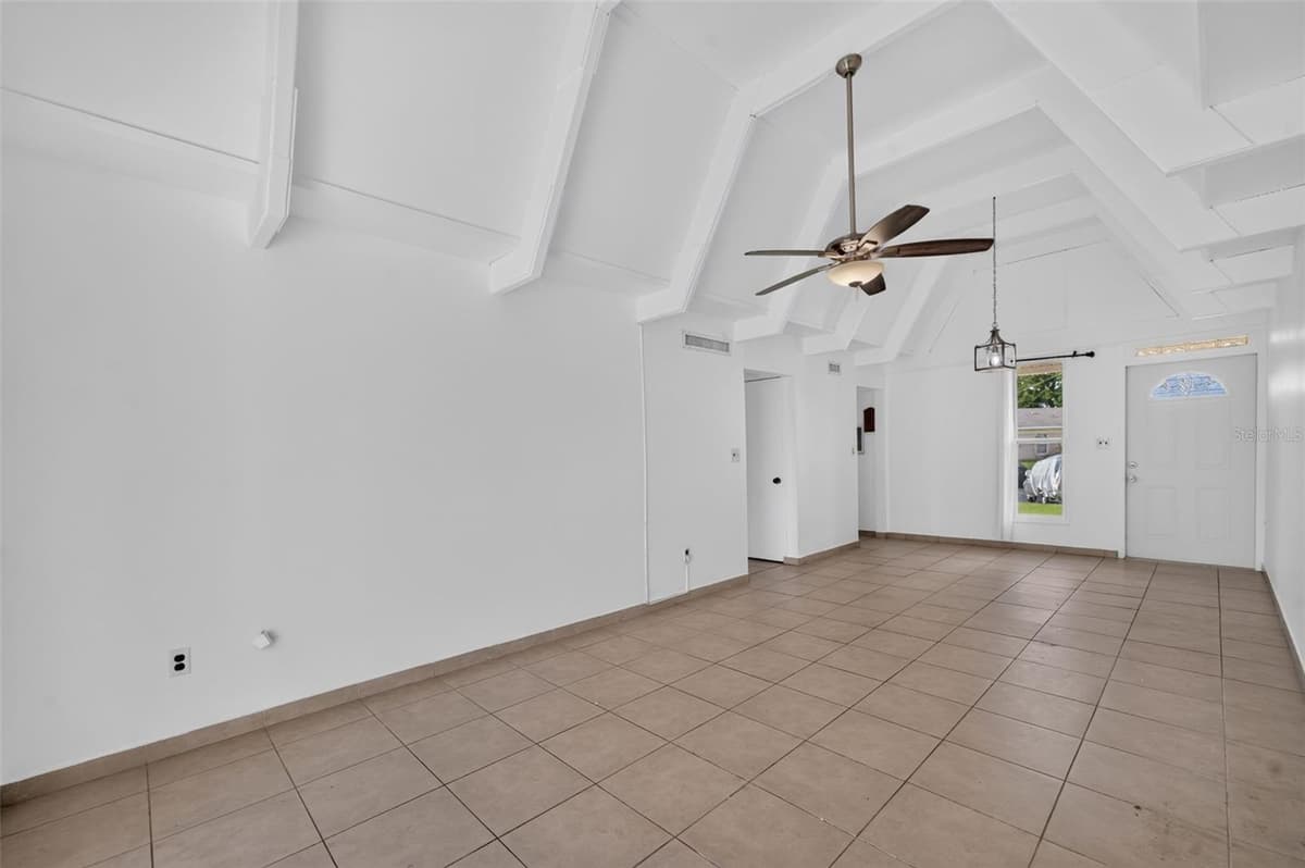 3111 CLUB CIRCLE — photo 8 of 30