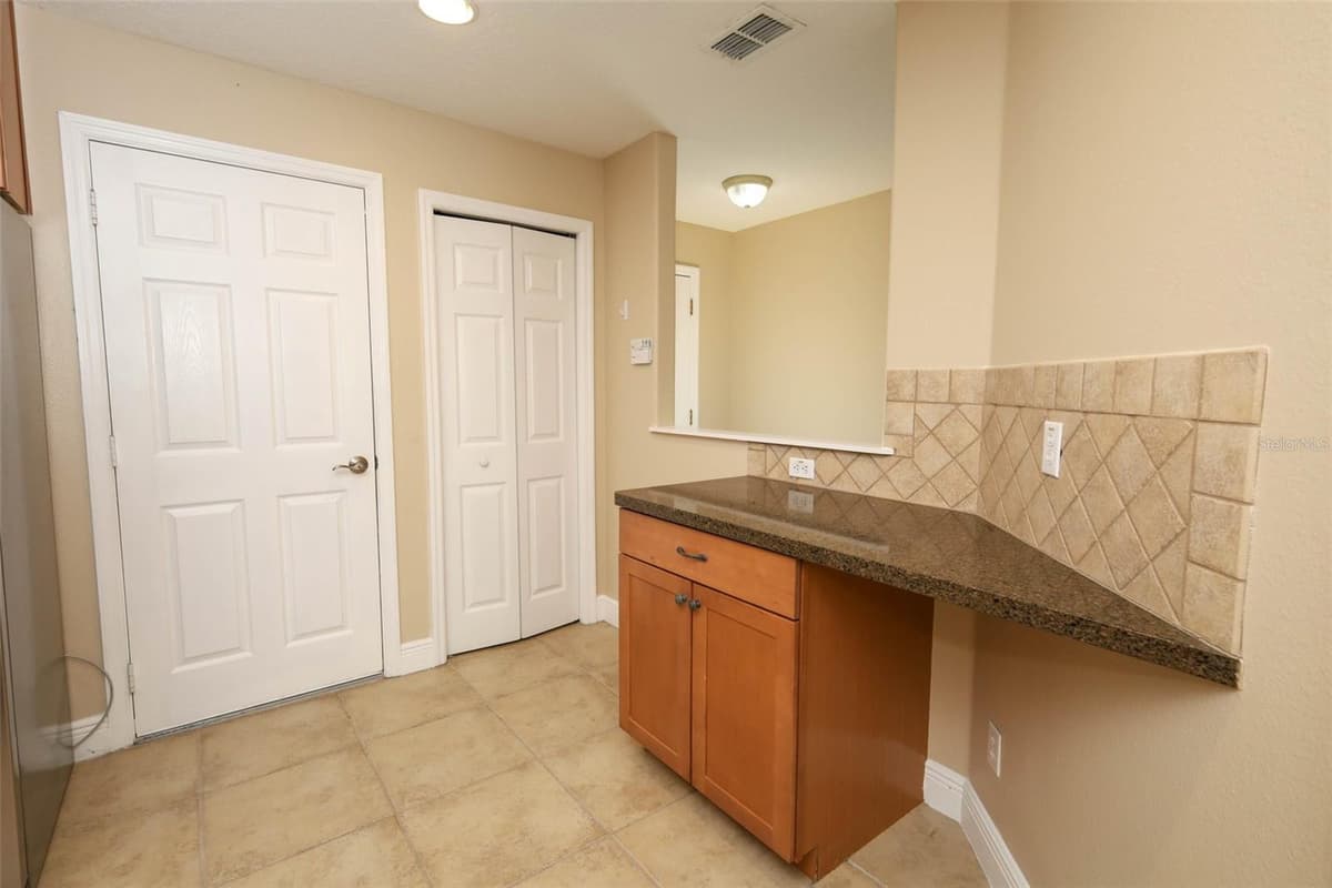 162 CONSTITUTION WAY — photo 10 of 75