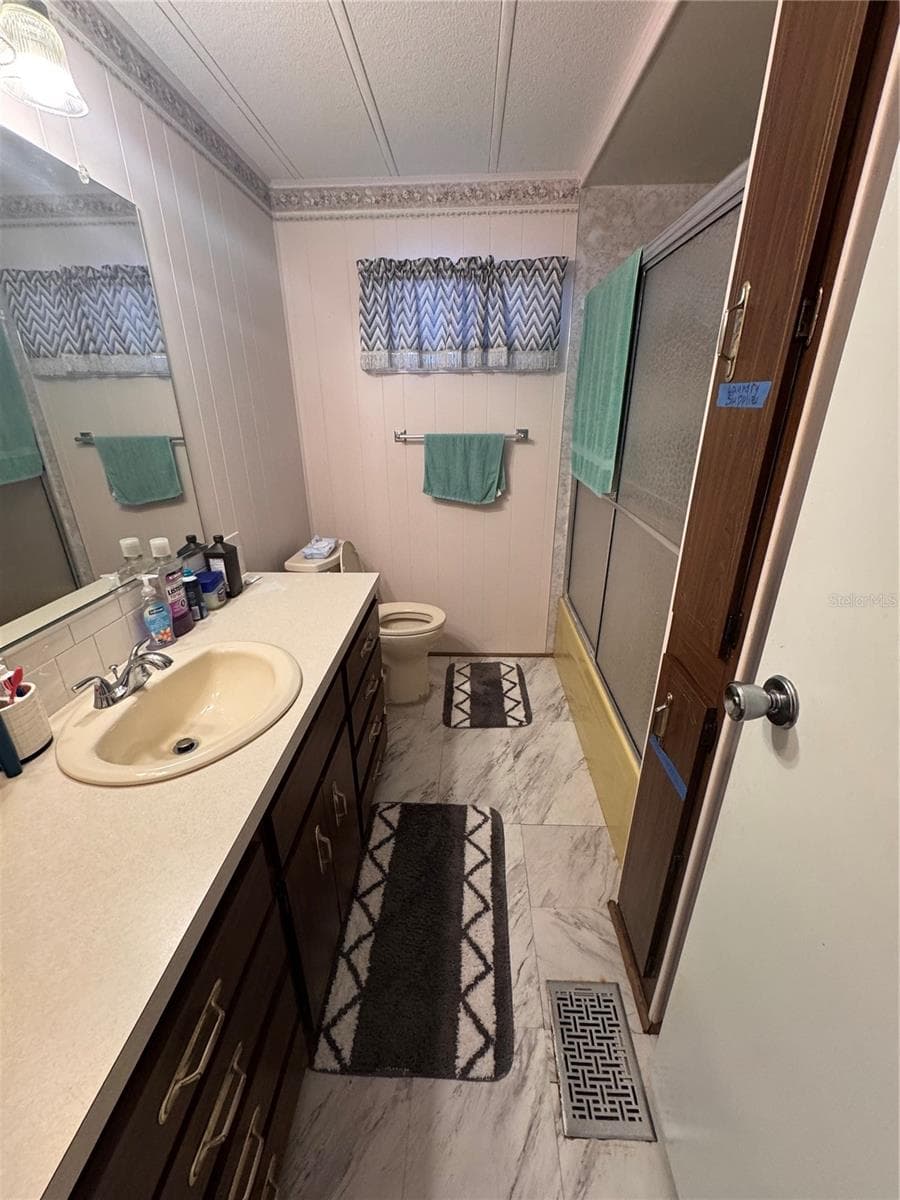 225 DIXIE LANE — photo 12 of 19