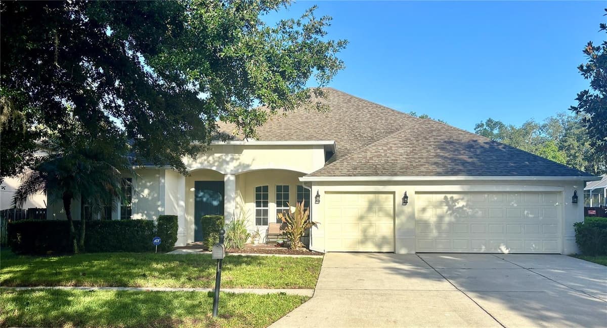 307 CARRIAGE OAK PL — photo 1 of 6