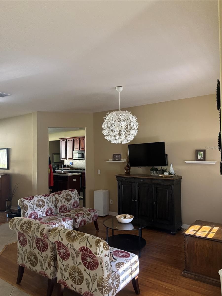 307 CARRIAGE OAK PL — photo 4 of 6