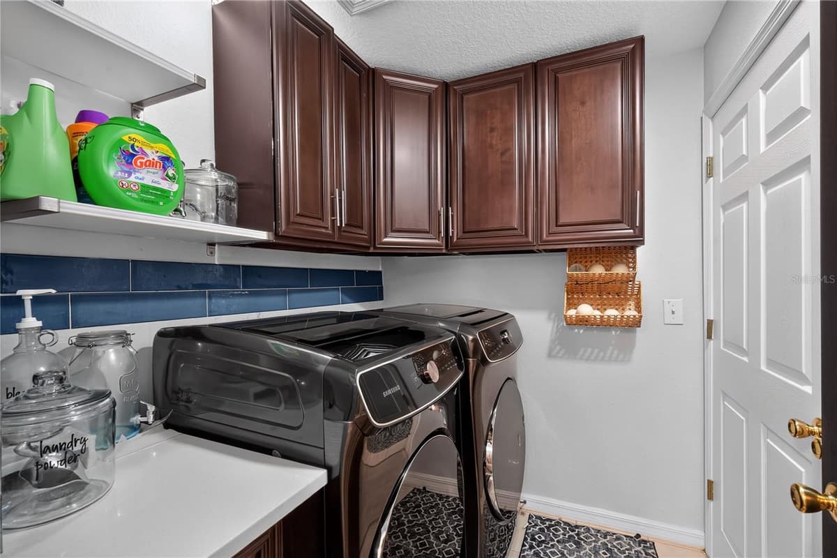 12209 CITRUS LEAF DRIVE — photo 32 of 37