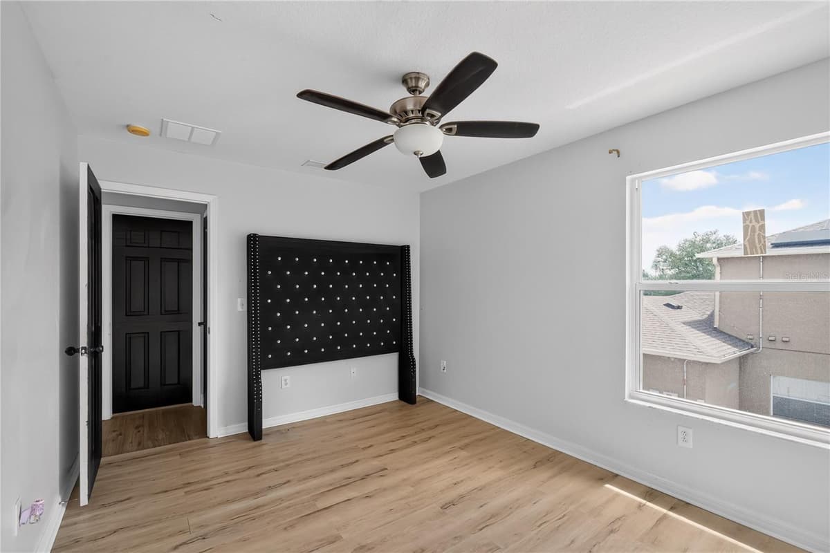 12209 CITRUS LEAF DRIVE — photo 24 of 37