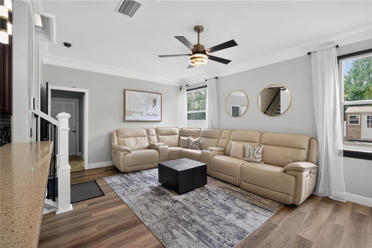 12209 CITRUS LEAF DRIVE — photo 9 of 37