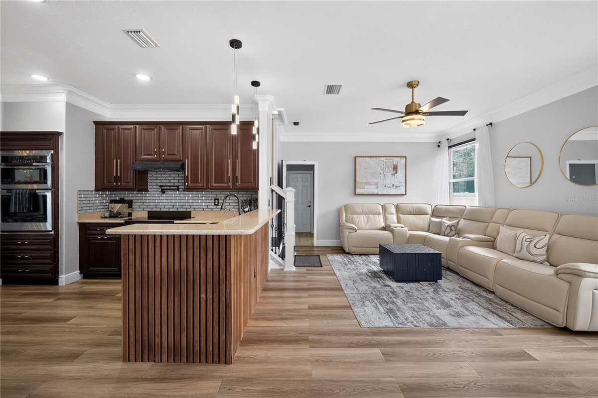 12209 CITRUS LEAF DRIVE — photo 11 of 37