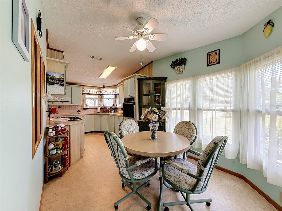 8233 COUNTY ROAD 109B — photo 14 of 43