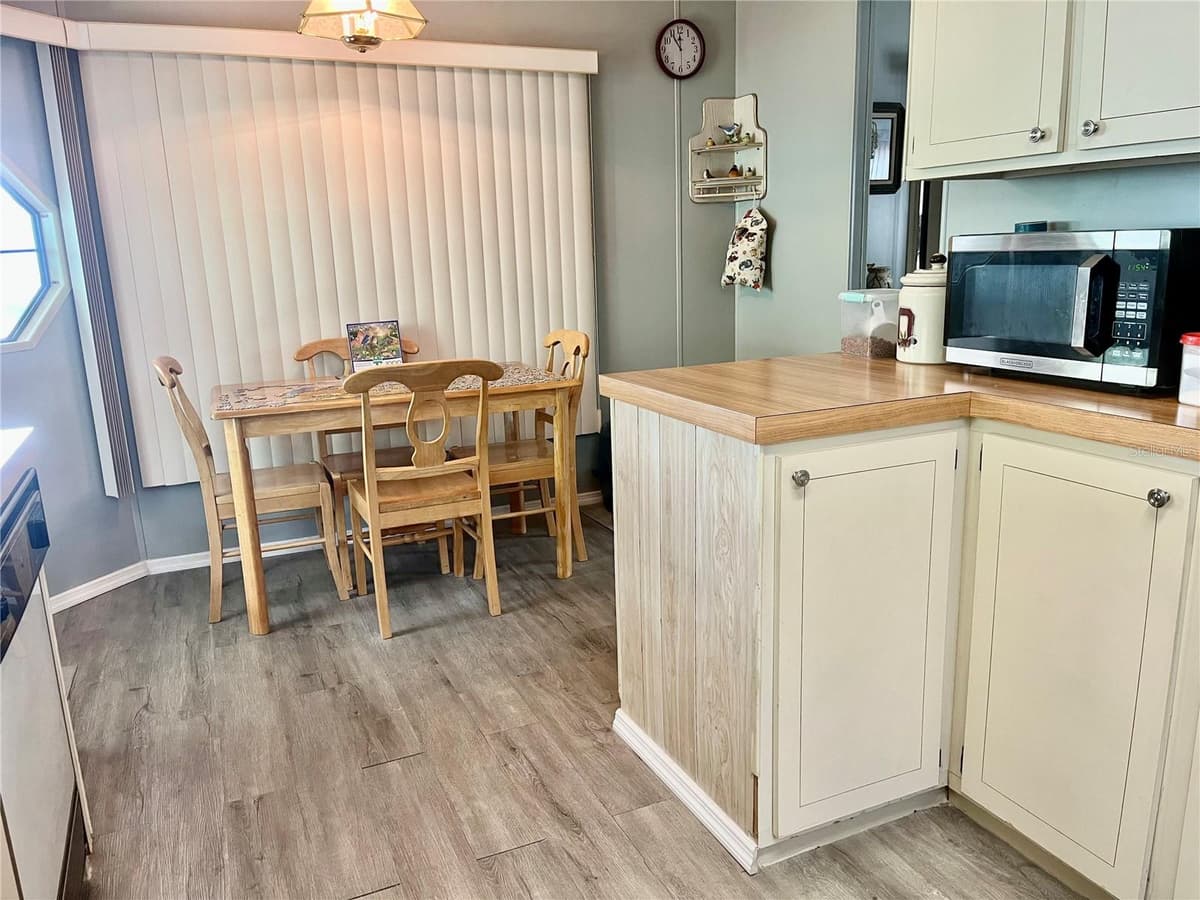 225 STARBOARD DRIVE — photo 13 of 56