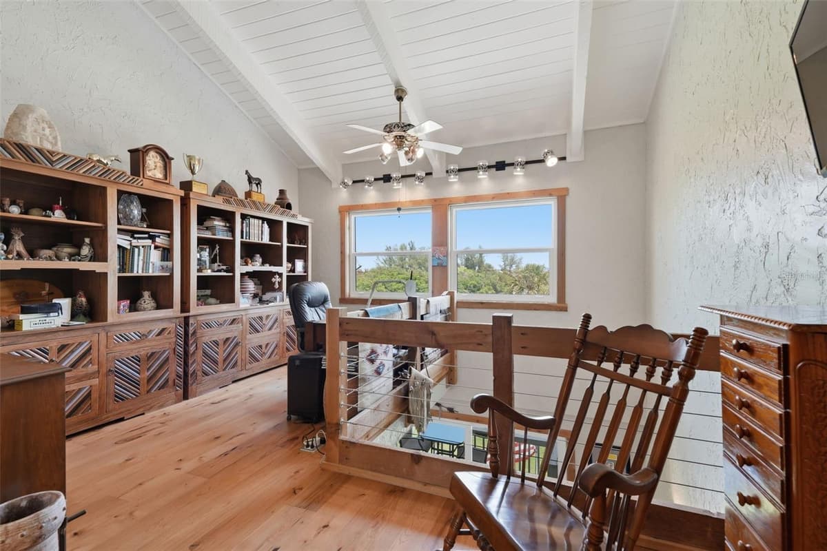 1375 PINELLAS BAYWAY — photo 15 of 35