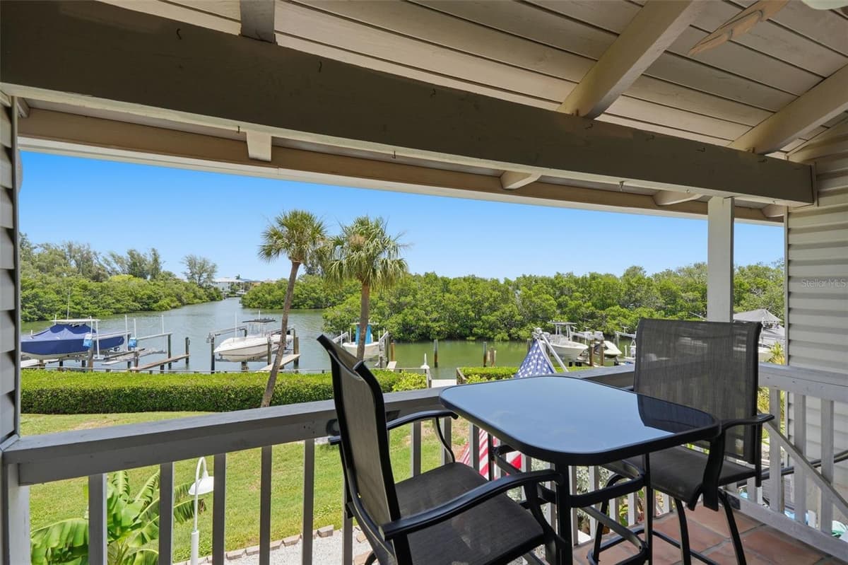 1375 PINELLAS BAYWAY — photo 6 of 35