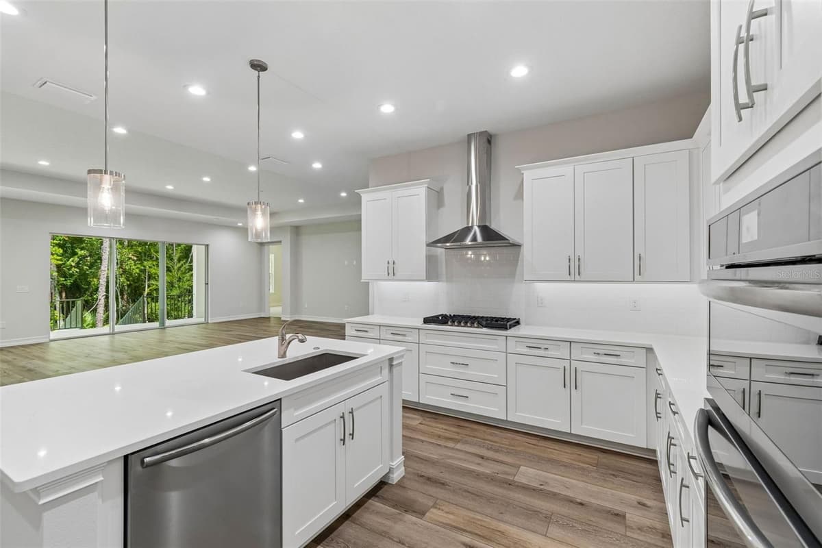4881 MAJESTIC HILLS LOOP — photo 5 of 65