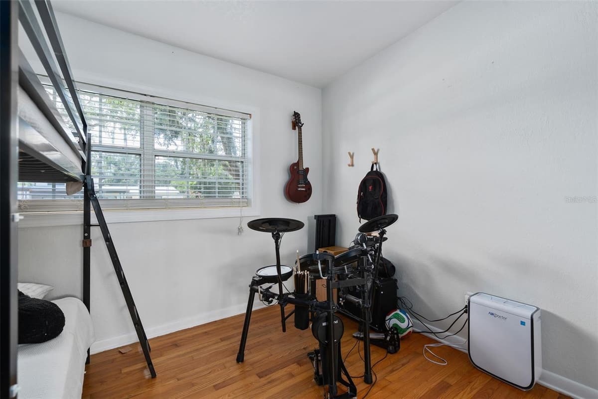 1055 DRUID DRIVE — photo 17 of 38