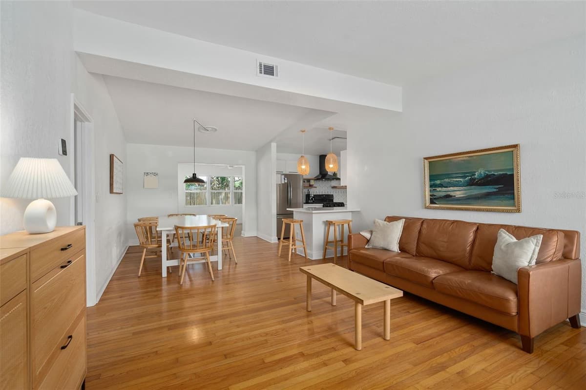 1055 DRUID DRIVE — photo 3 of 38
