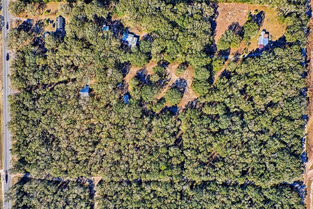 300 US HIGHWAY 129 — photo 44 of 48