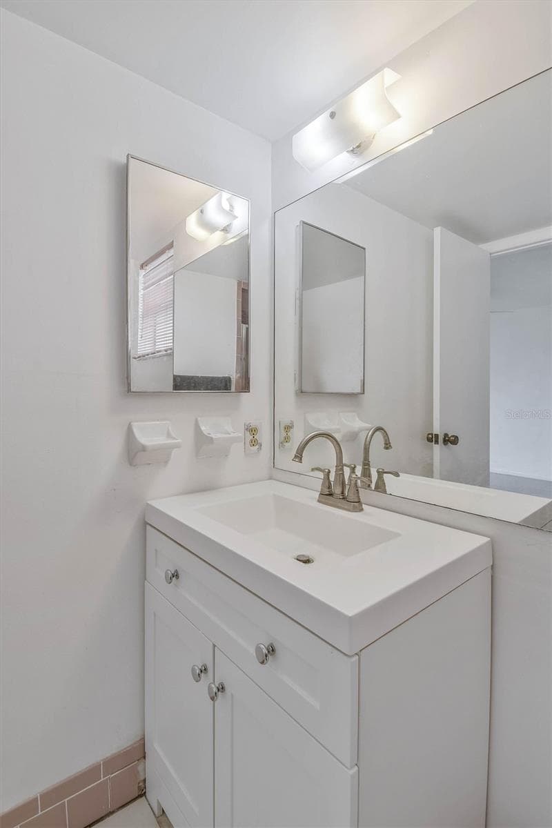 4515 MARINE PARKWAY — photo 18 of 36