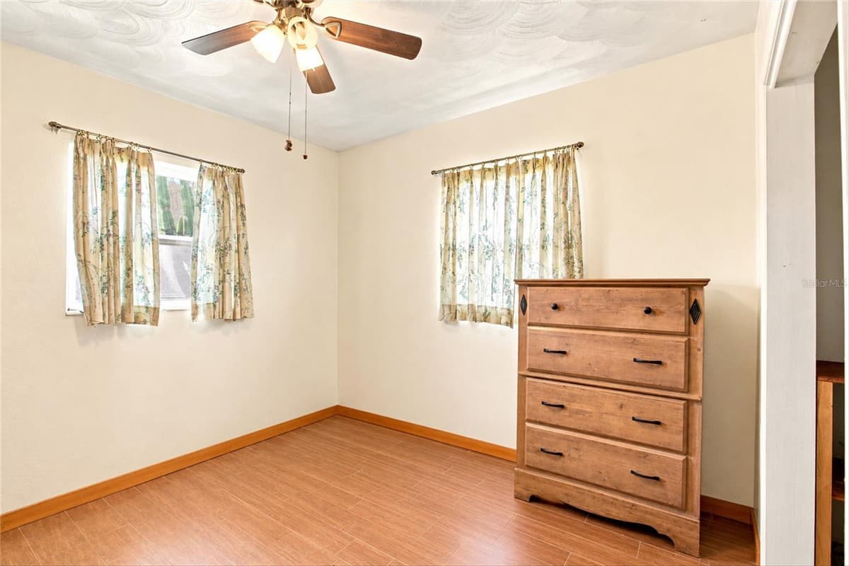 703 PALMETTO STREET — photo 15 of 31