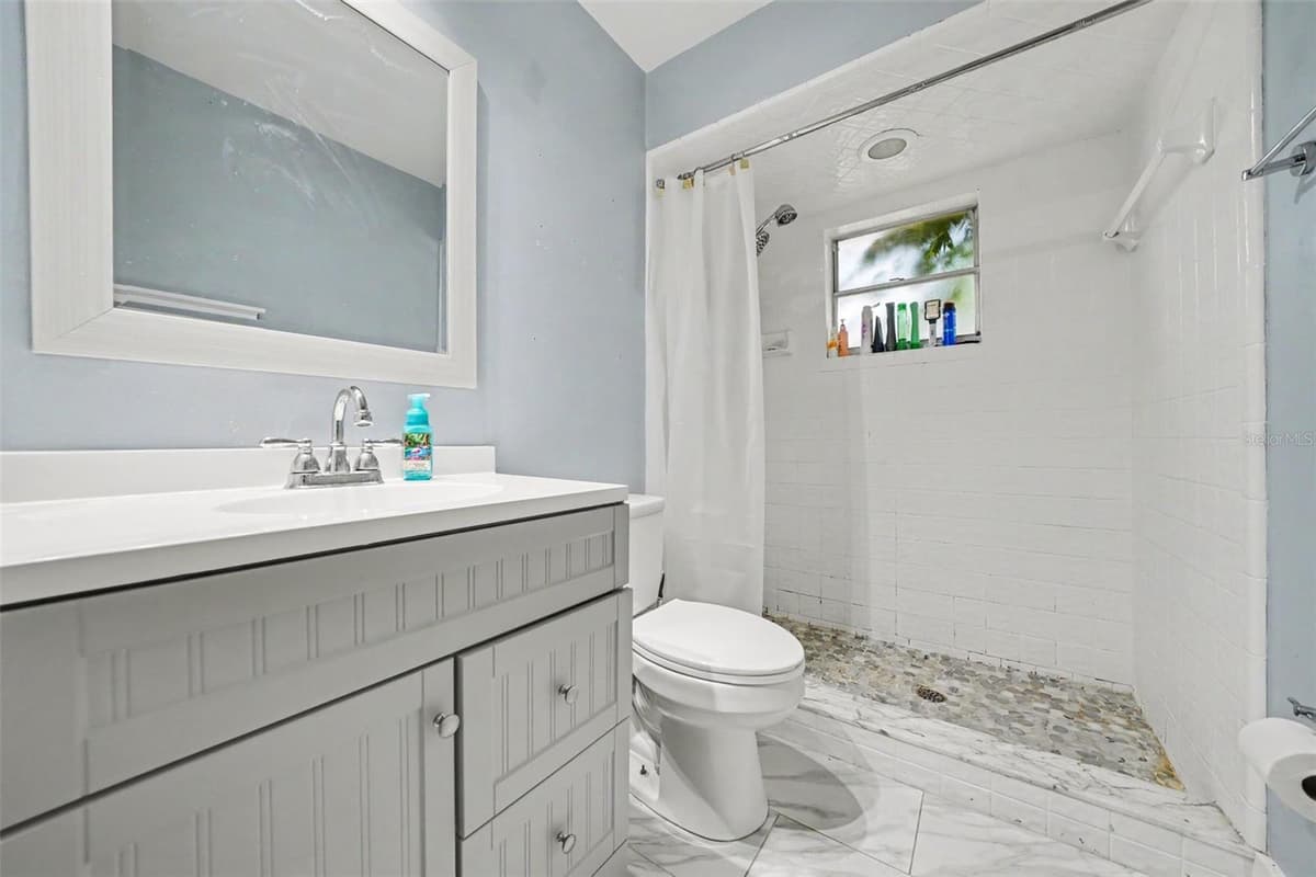 1180 BALFOUR DRIVE — photo 13 of 24