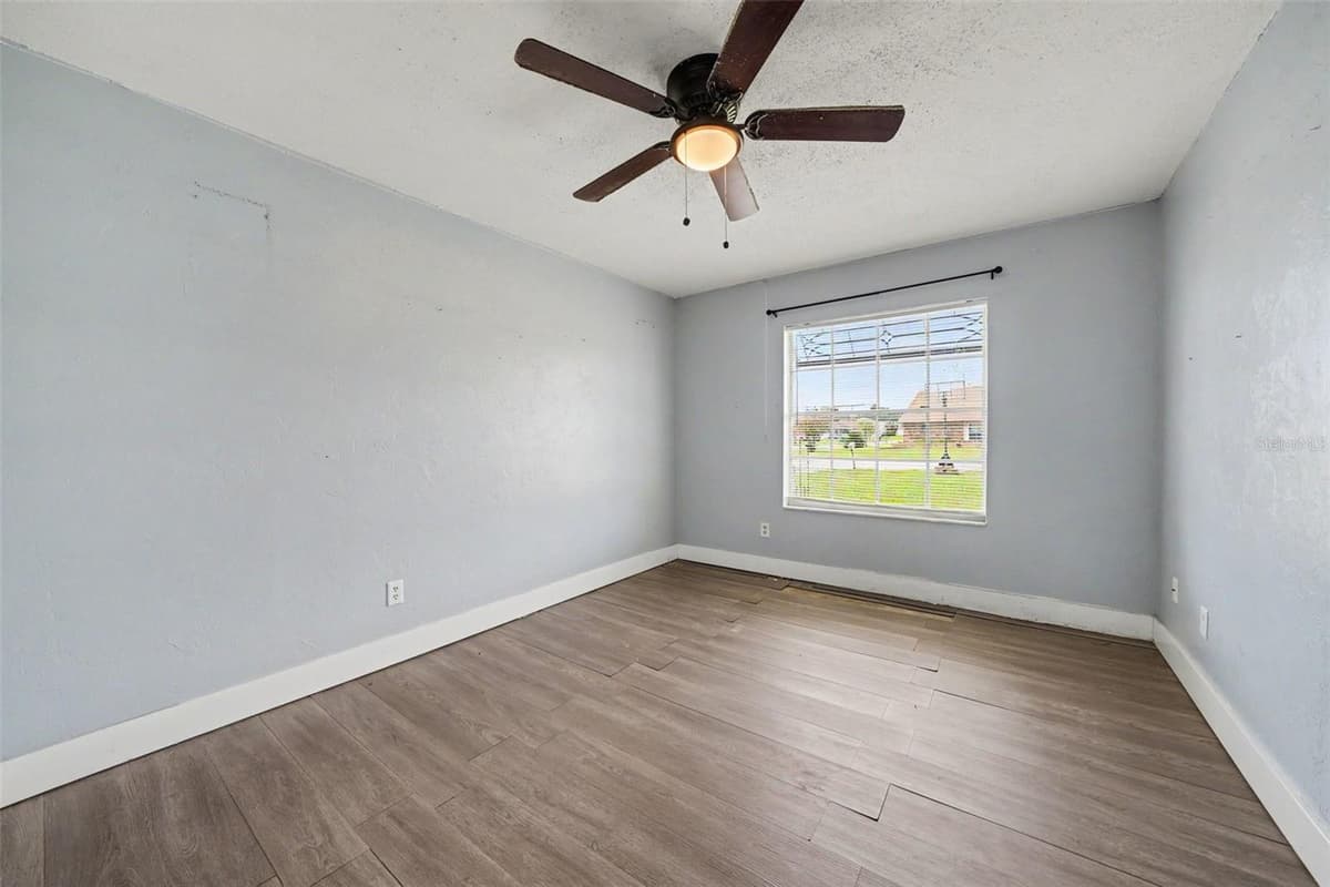 1180 BALFOUR DRIVE — photo 15 of 24