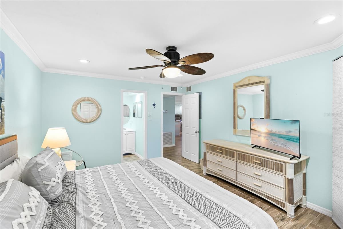 6500 FLOTILLA DRIVE — photo 11 of 22