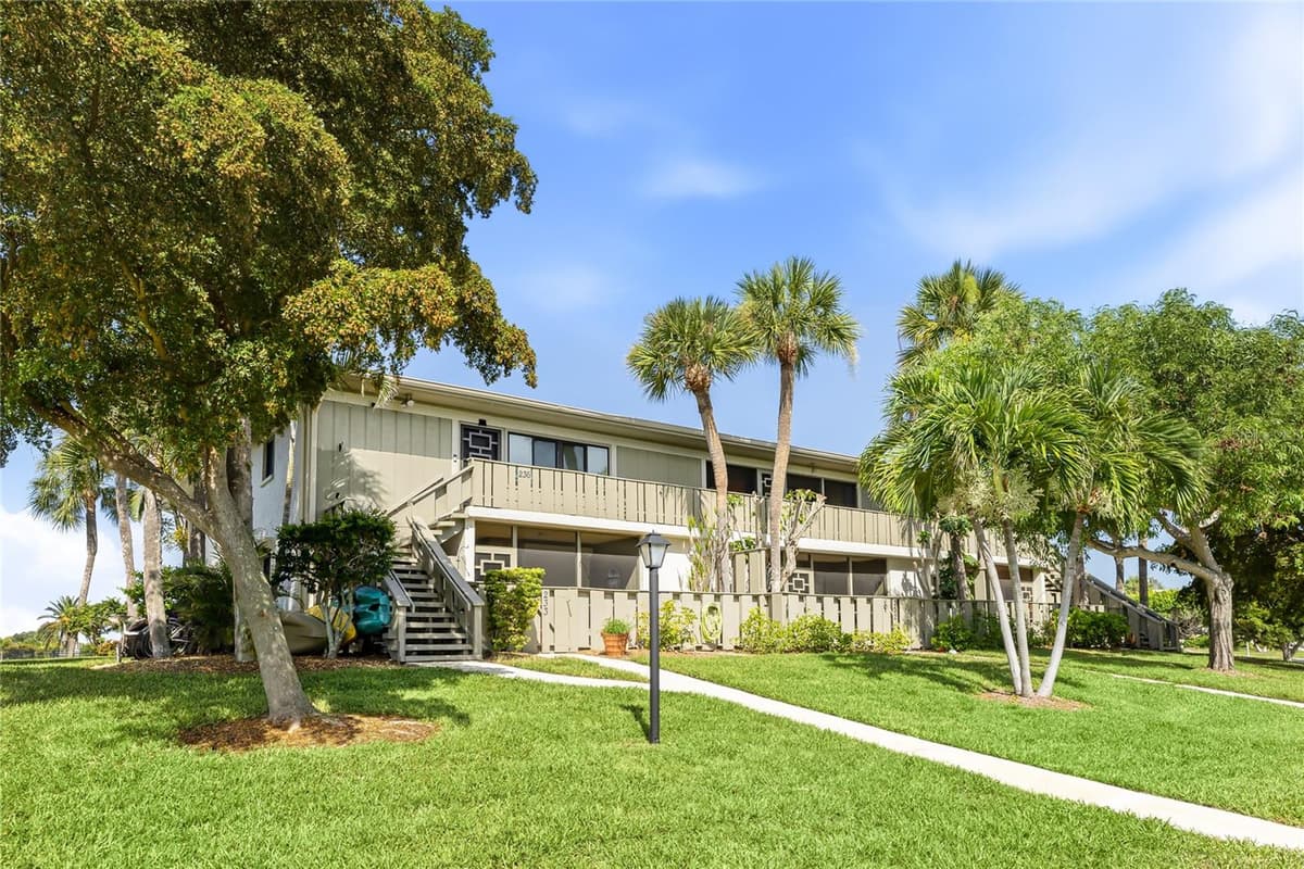 6500 FLOTILLA DRIVE — photo 2 of 22