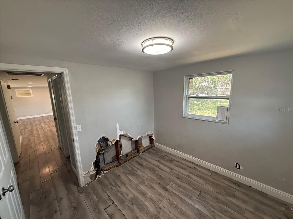 10015 PREVATT STREET — photo 12 of 16